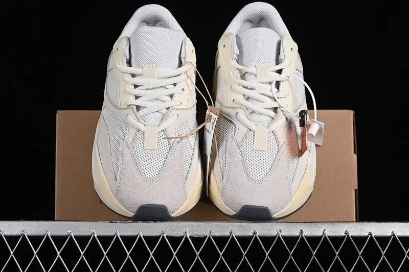 All Categories Ad Yeezy Coconut Series G Version Ad Yeezy Boost 700 "Analog" EG7596 Kanye Coconut 700 3M Reflective Running Shoes
